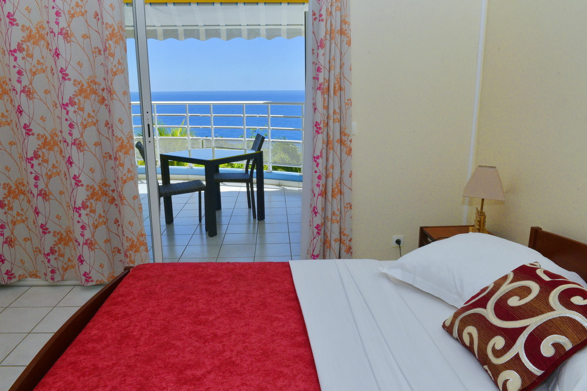 Hotel Village Pomme Cannelle 3 Etoiles Le Precheur المظهر الخارجي الصورة